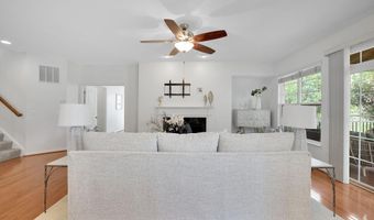 20997 POTOMAC TRAIL Cir, Ashburn, VA 20148