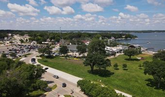 57 61 Dewey St, Arnolds Park, IA 51331