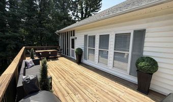 1414 Hickory St, Albertville, AL 35950