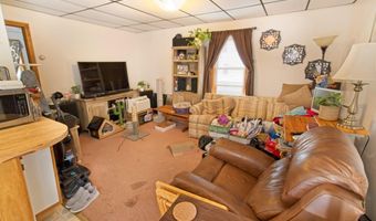 15 Grace Ct, Bangor, ME 04401