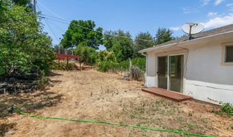 1310 Hemlock Ave, Anderson, CA 96007