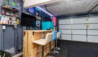 195 Oakland Beach Ave, Warwick, RI 02889