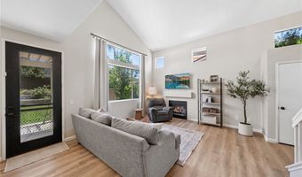 32005 Calle Ballentine, Temecula, CA 92592