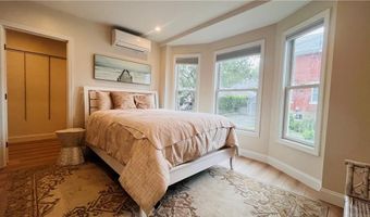 115 Wellington Ave 1, Newport, RI 02840