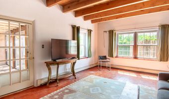 929 AVENIDA ESTRELLITA NE, Albuquerque, NM 87110