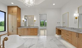 311 Longview Pl, Heath, TX 75032