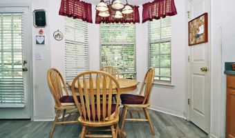 27 Vineyard Way, Barnegat, NJ 08005