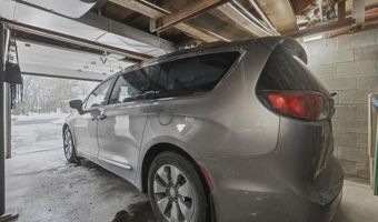 218 Iwo St, Auburn, IN 46706