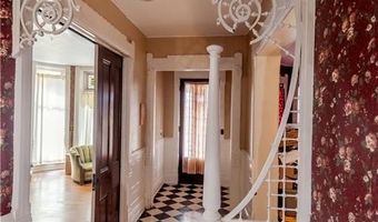 605 Atchison St, Atchison, KS 66002