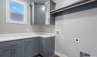 6147 Beacon Ln, Chubbuck, ID 83202