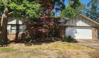 13 Kensington Dr, Bella Vista, AR 72715