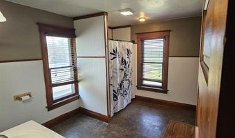 214 W Webster, Apple River, IL 61001