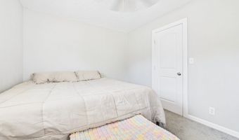 1124 E 10th St, Anderson, IN 46012