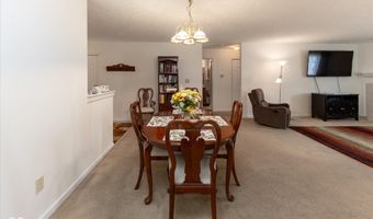 913 Halyard Dr, Avon, IN 46123