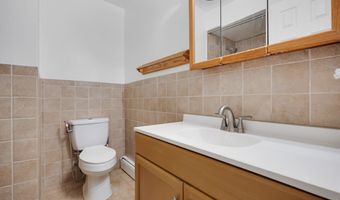 2214 S Goebbert Rd 178, Arlington Heights, IL 60005