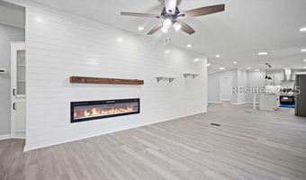 137 Winsor Rd, Beaufort, SC 29906