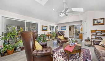 55 Tonela Ln, Barnstable, MA 02630
