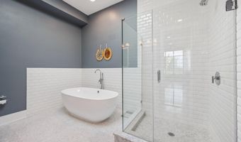 1316 SHEPHERD St NW 4, Washington, DC 20011
