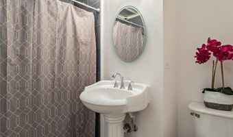 45-340 Lehuuila St, Kaneohe, HI 96744