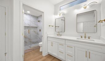 2808 Crown Ridge Dr, Las Vegas, NV 89134