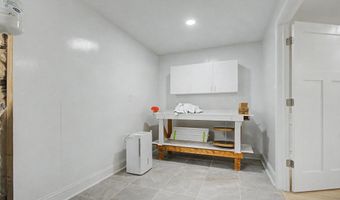 2501 EASTERN POINT Ct, Annapolis, MD 21401