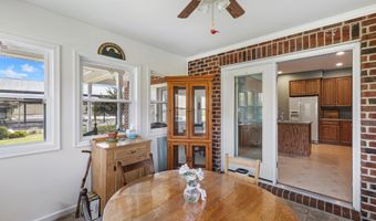 817 ORKNEY Grade, Basye, VA 22810