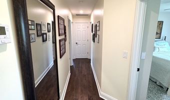 8047 Lavelle Rd, Athens, OH 45701