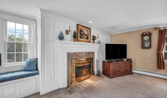 20 Bolleswood Ln, Avon, CT 06001
