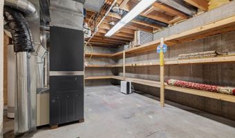 1214 Sandalwood Ct SW, Altoona, IA 50009