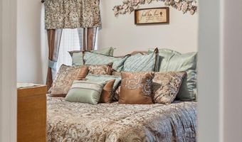 715 Apex Trl, Ault, CO 80610