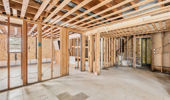 2010 11th Ave NE, Austin, MN 55912