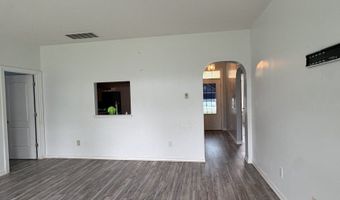 206 Meridian Gardens Ln, Indianapolis, IN 46217