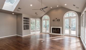 4601 Club Cir NE, Atlanta, GA 30319
