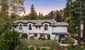 5720 Skyview Way E, Agoura Hills, CA 91301