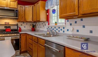 508 River View Dr, Cody, WY 82414