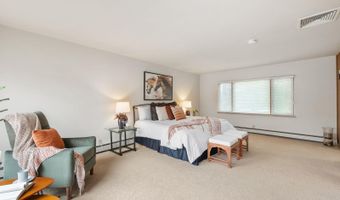 318 W 2ND Ave, Cheyenne, WY 82001