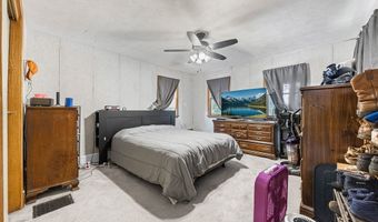 5869 Beechwood Ave, Alliance, OH 44601
