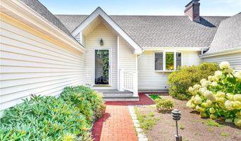 23 King Tom Dr, Charlestown, RI 02813