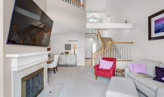 1709 Highview Circle Ct, Ballwin, MO 63021
