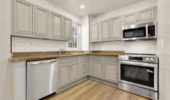 1033 5TH St NE A, Washington, DC 20002