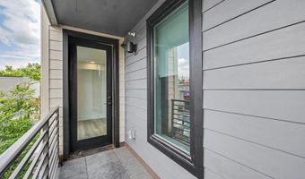 701 N HENRY St 206, Alexandria, VA 22314