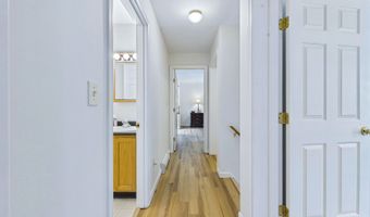 40 Meadow Dr, Bar Harbor, ME 04609