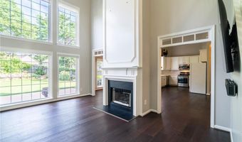 6850 Weatherstone Way, Alpharetta, GA 30009