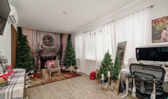 550 Kamaaha Ave 806, Kapolei, HI 96707