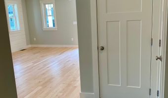5 Cortland Pl, Standish, ME 04084