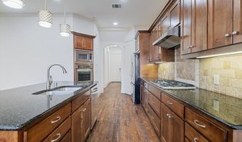 14739 Stanford Ct, Addison, TX 75254