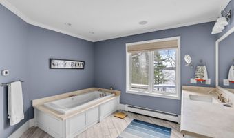 105 Mill Island Rd, Arrowsic, ME 04530