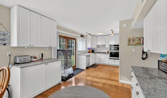 15907 PEACH WALKER Dr, Bowie, MD 20716