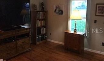 25624 MADISON St, Astatula, FL 34705