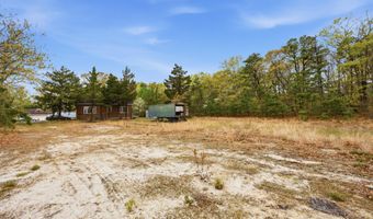 439 N Main St, Barnegat, NJ 08005